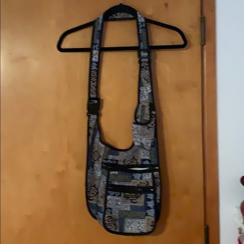 Island wear purse never used